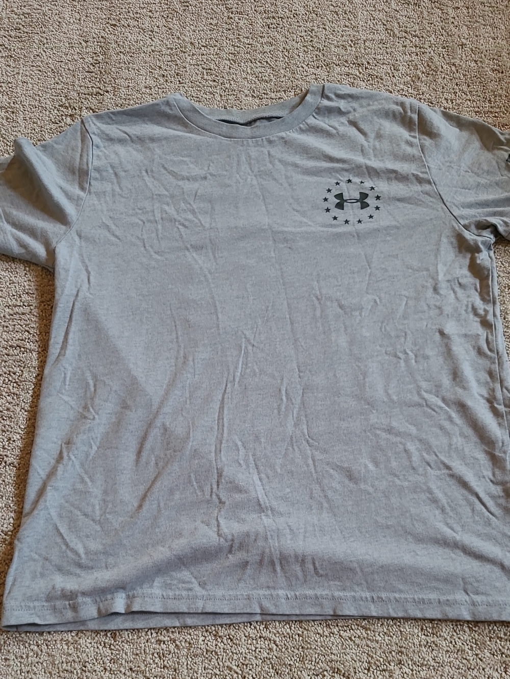 Under Armour Light Gray Short-Sleeve Tee with Chest Logo